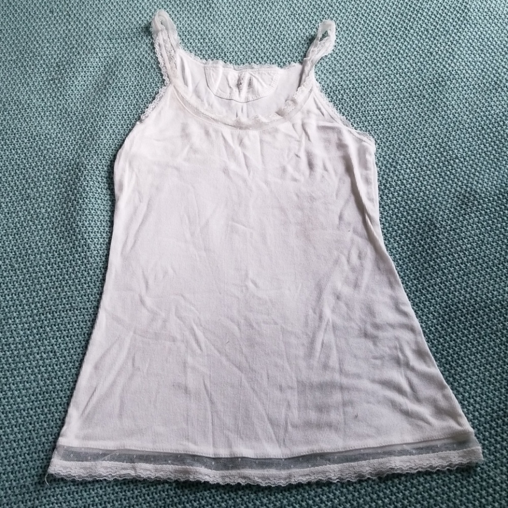 White lace tank